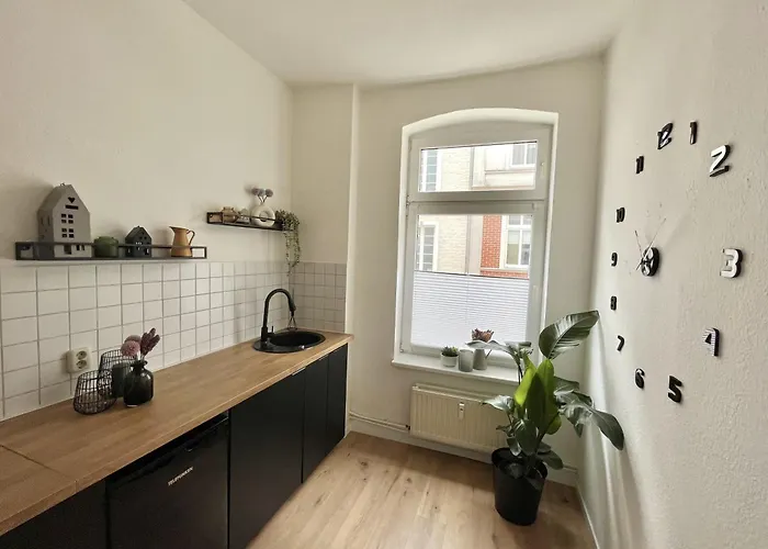 Endless: Mit Netflix + Workstation Im Zentrum Apartment Schwerin (Mecklenburg-Vorpommern)