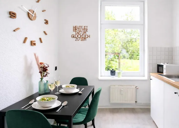 Apartment Endless: Mit Netflix + Workstation Im Zentrum Schwerin (Mecklenburg-Vorpommern)